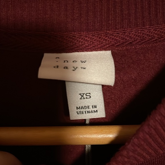 a new day Sparkle Sweatshirt - Picture 3 of 5